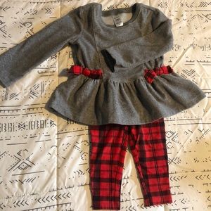Carters 2 Piece Outift - 24 Month